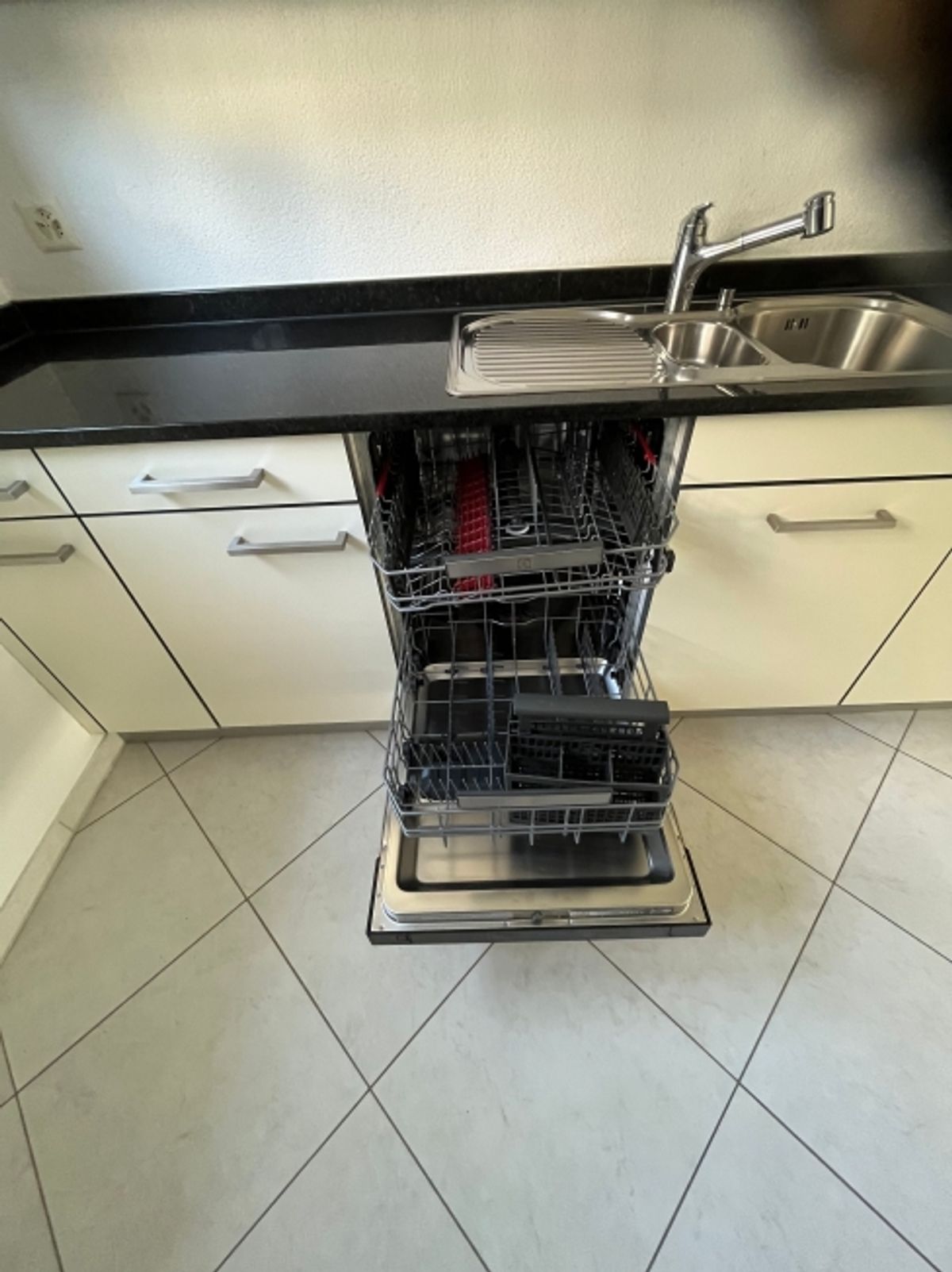 Helle 3.5-Zimmer-Wohnung mit Süd-Balkon in Eschenbach - 1