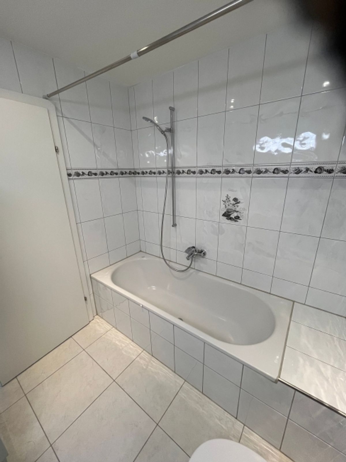 Helle 3.5-Zimmer-Wohnung mit Süd-Balkon in Eschenbach - 2