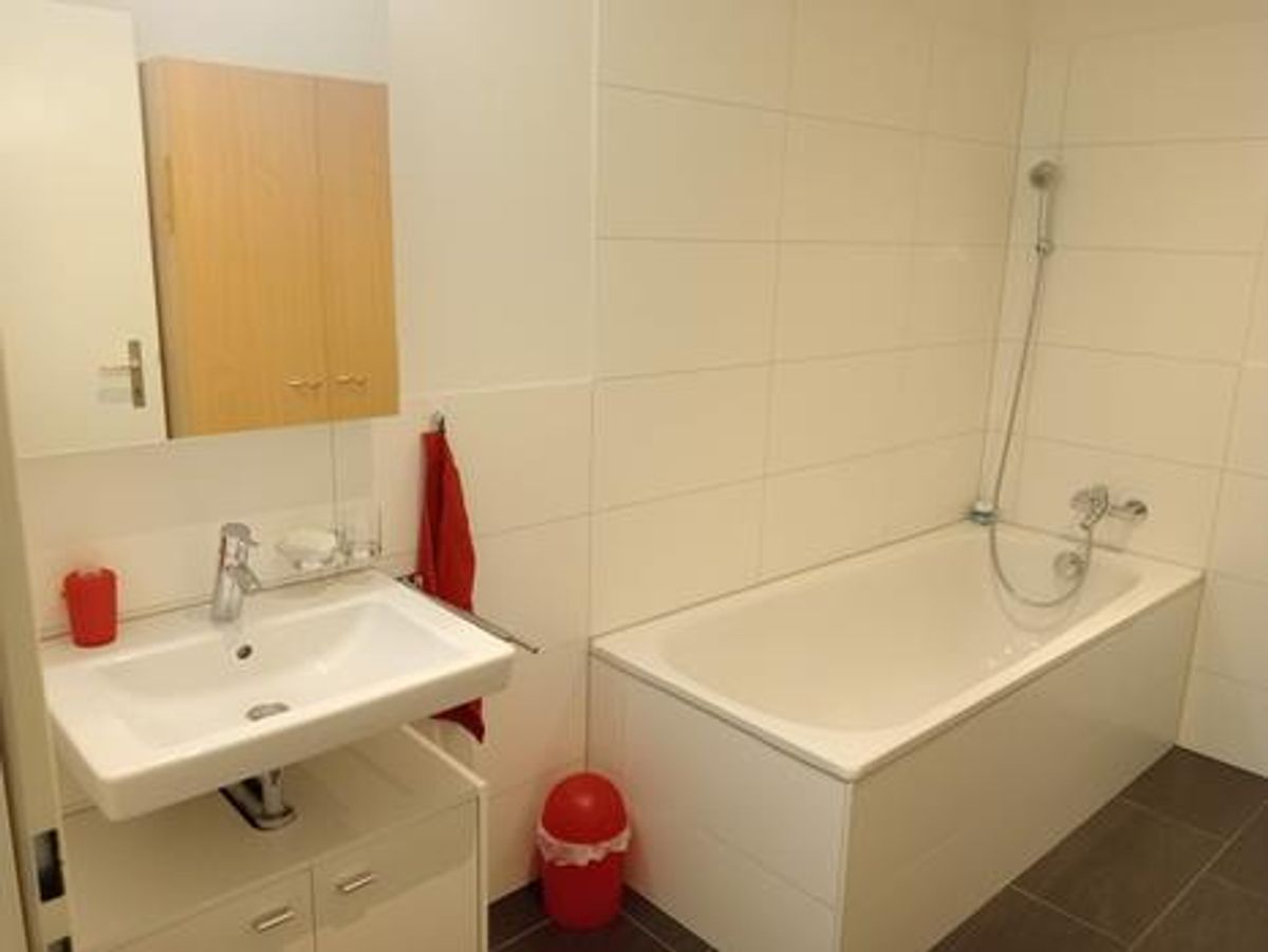 3.5 Parterrewohnung inkl. Tiefgaragenplatz - 3