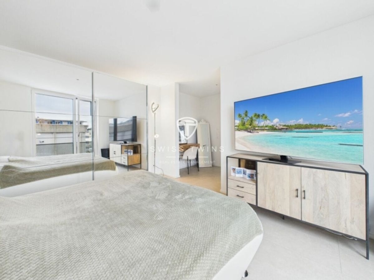 Moderne 3.5-Zimmer-Penthousewohnung mit Loggia in Zürich - 5