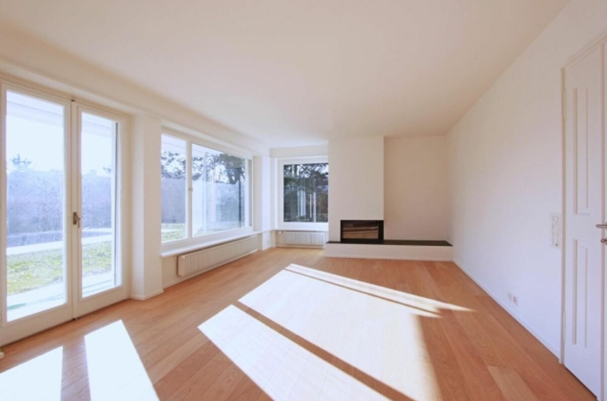 Attraktives Haus auf dem schönen Bruderholz / 7-Zimmer mit Pool und Doppelgarage - 6