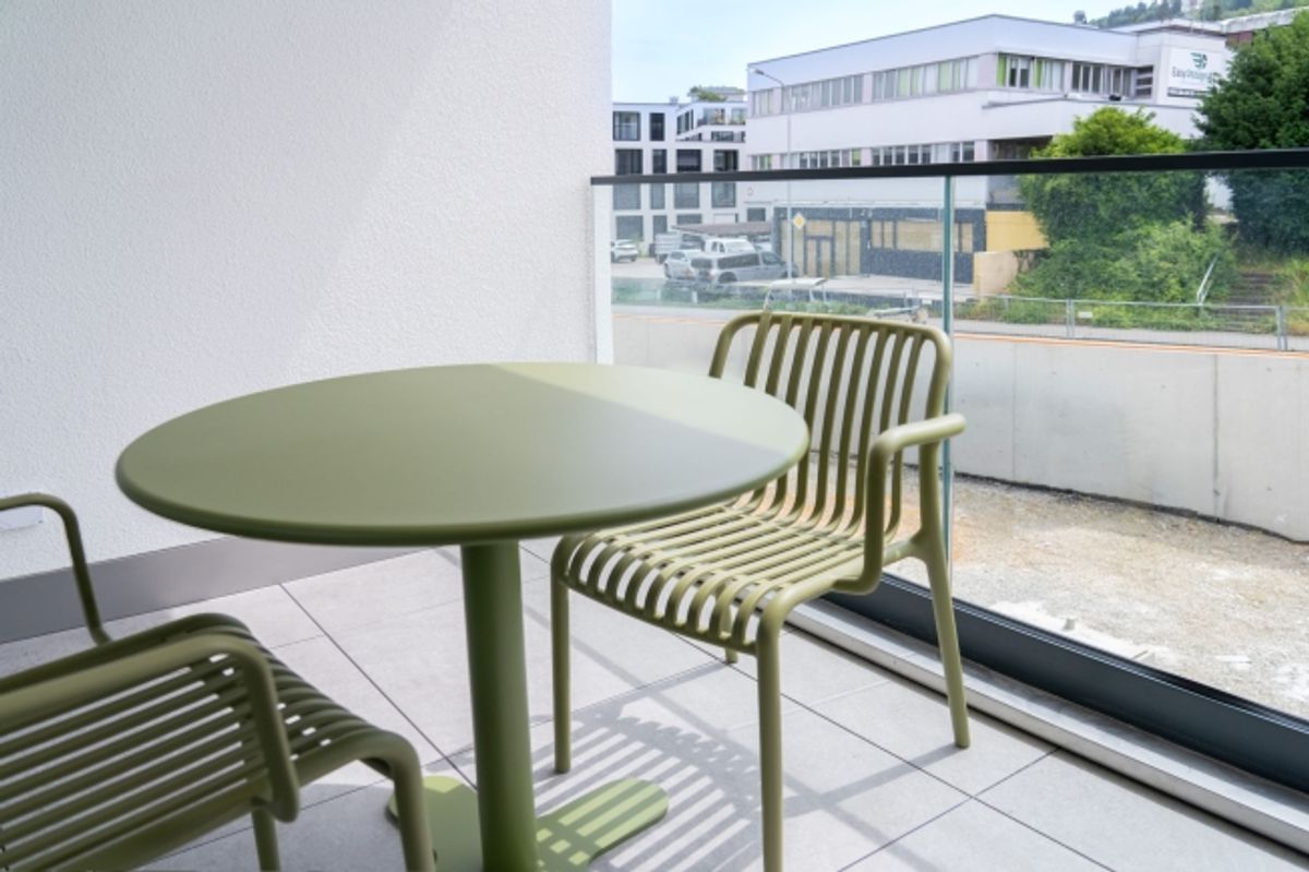 1.5-Zimmer, möbliert, Balkon - direkt am Bahnhof Killwangen - 9
