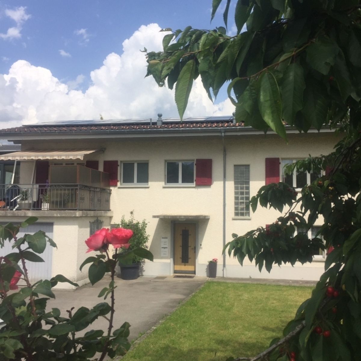 2 ZI-WOHNUNG IN HONDRICH (BE), MÖBLIERT, TEMPORÄR - 0