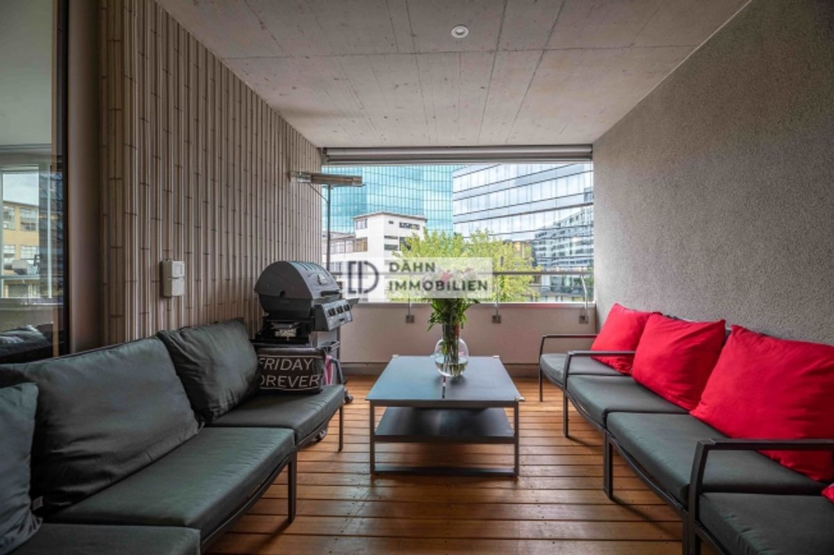 3.5-Zi.-Wohnung mit Loggia beim Maaghof mieten, Zürich - 0