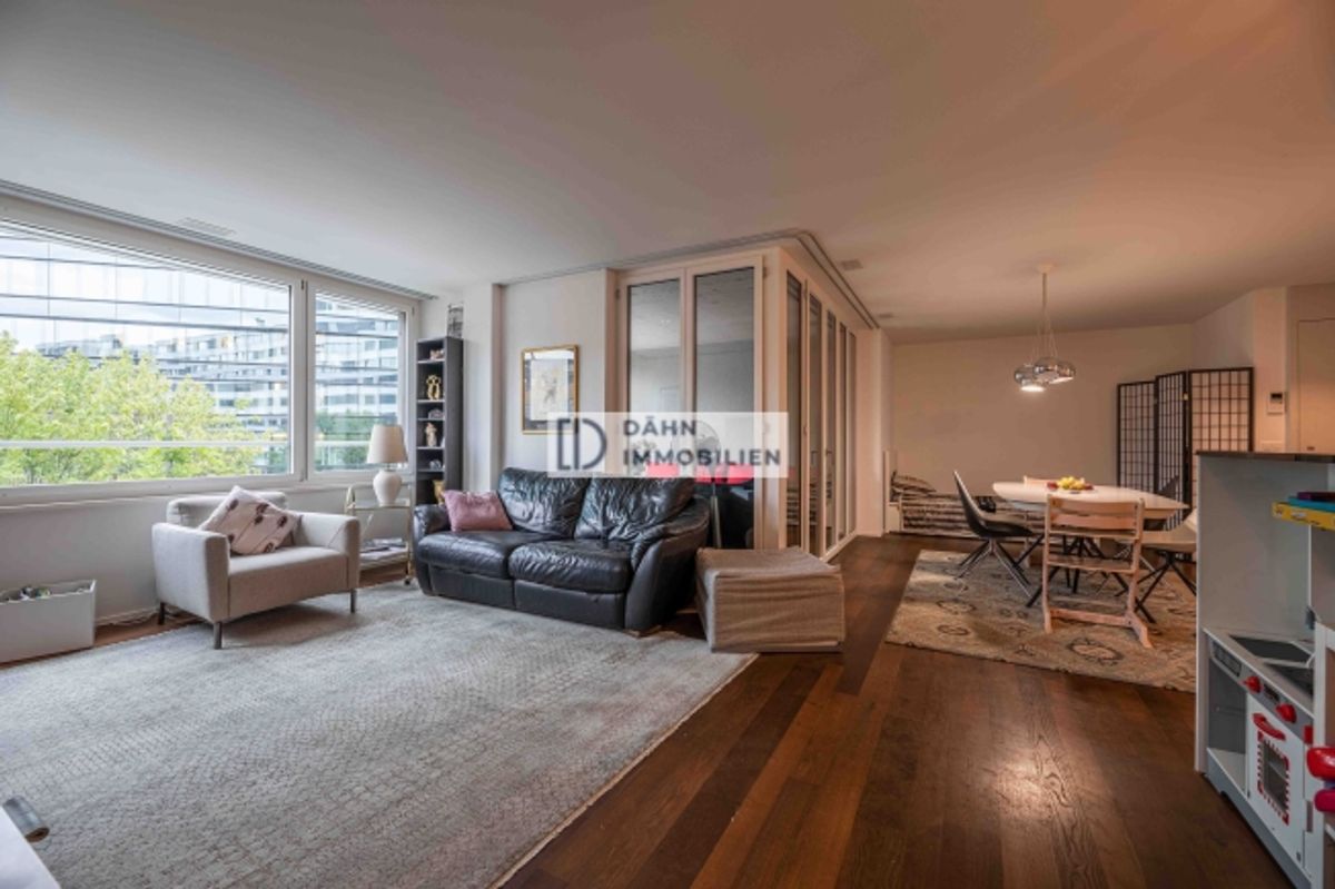 3.5-Zi.-Wohnung mit Loggia beim Maaghof mieten, Zürich - 1