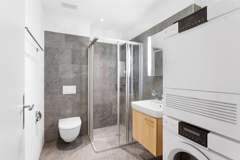 Ein Zuhause voller Freiraum: Moderne 5.5-Zimmer-Dachmaisonette - 8
