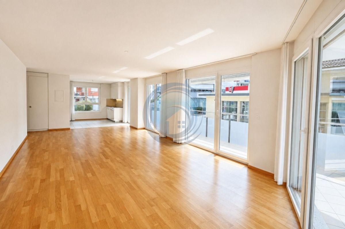 SCHÖNE 3,5-ZIMMER-WOHNUNG IM HERZEN VON BLONAY - 0