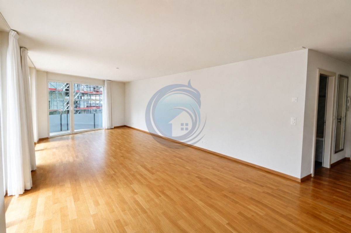 SCHÖNE 3,5-ZIMMER-WOHNUNG IM HERZEN VON BLONAY - 2