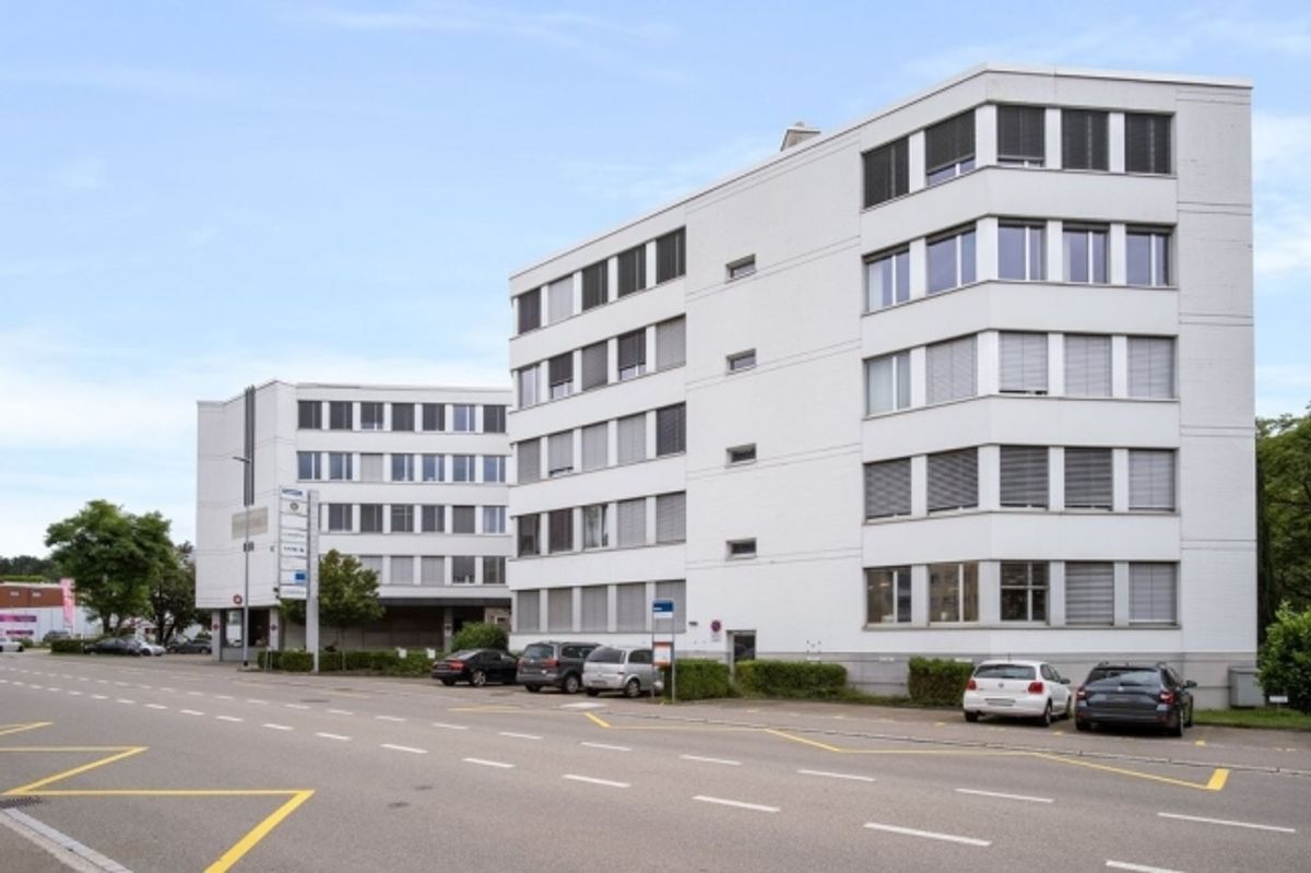 Büroraum gesucht Mietbeginn 01.11.2026 - 0