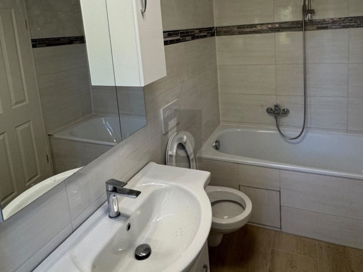 MODERN UND FRISCH RENOVIERT - 3