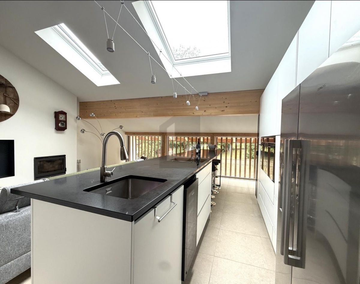 LOFT EXCLUSIF AVEC JARDIN PRIVÉ ET GARAGE - 2