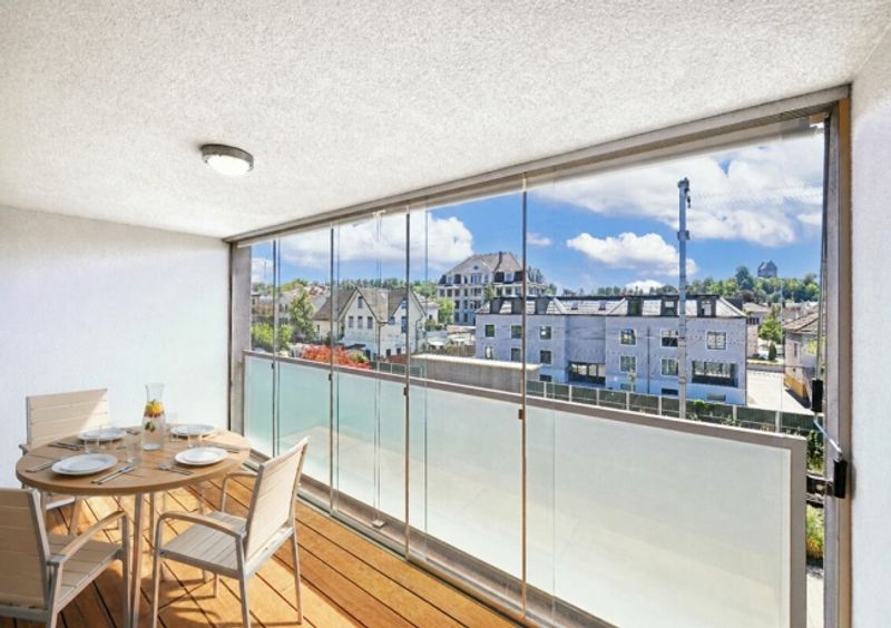 3.5-Zi. Wohnung mit Loggia an zentrumsnaher Lage - 4