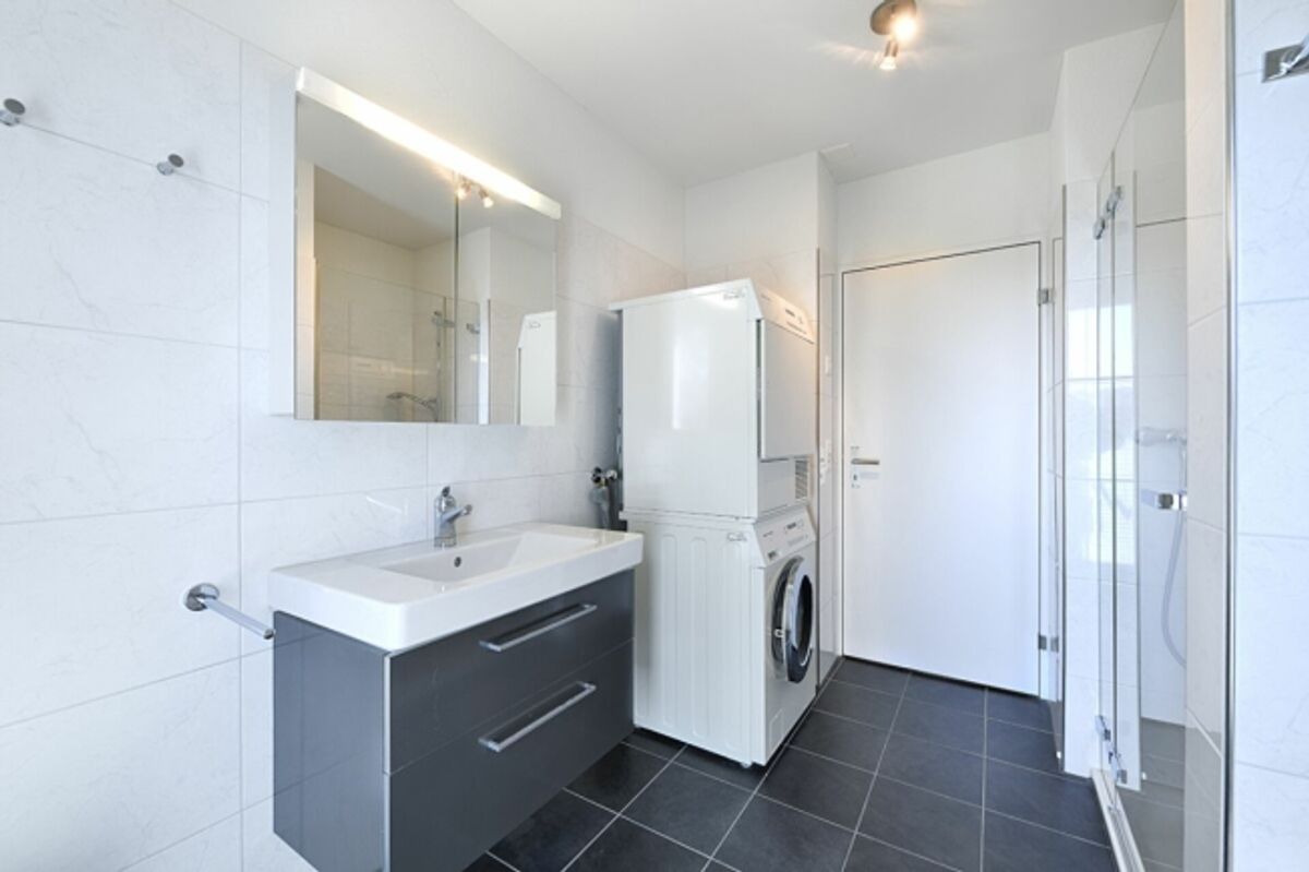 3.5-Zi. Wohnung mit Loggia an zentrumsnaher Lage - 5