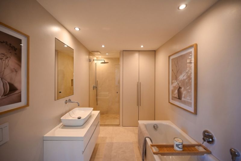 LUXURIÖSE DESIGNERWOHNUNG MIT PANORAMA-DACHTERRASSE UND KLIMAANLAGE - 4