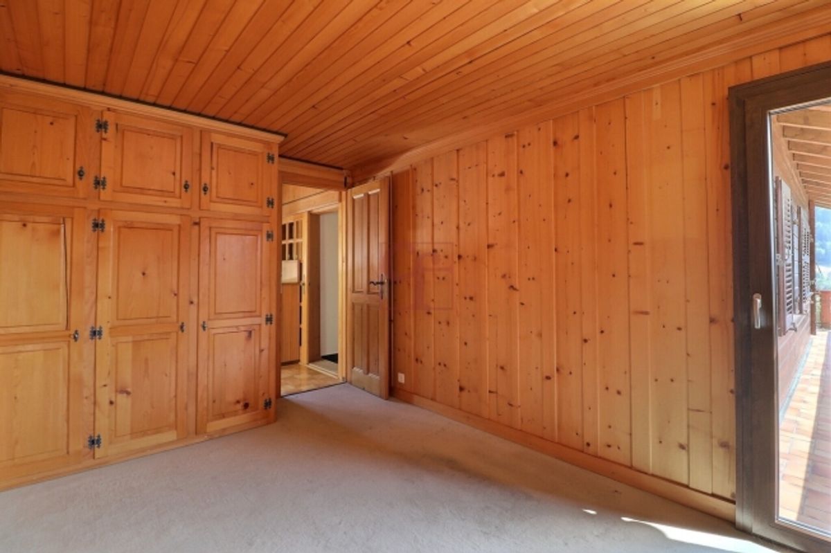 Zu vermieten Chalet 5.5 Zimmer / WG oder Kurzmiete willkommen - 3