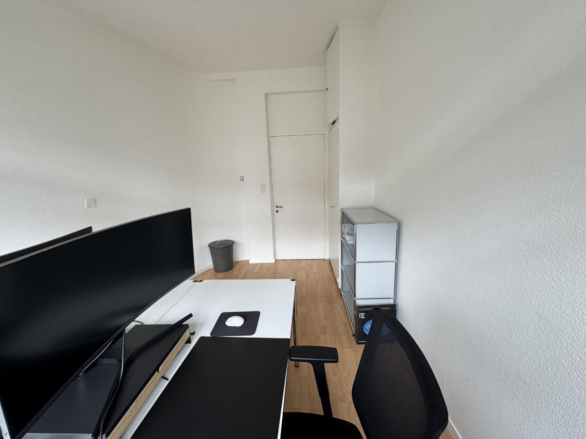 Büro - 1