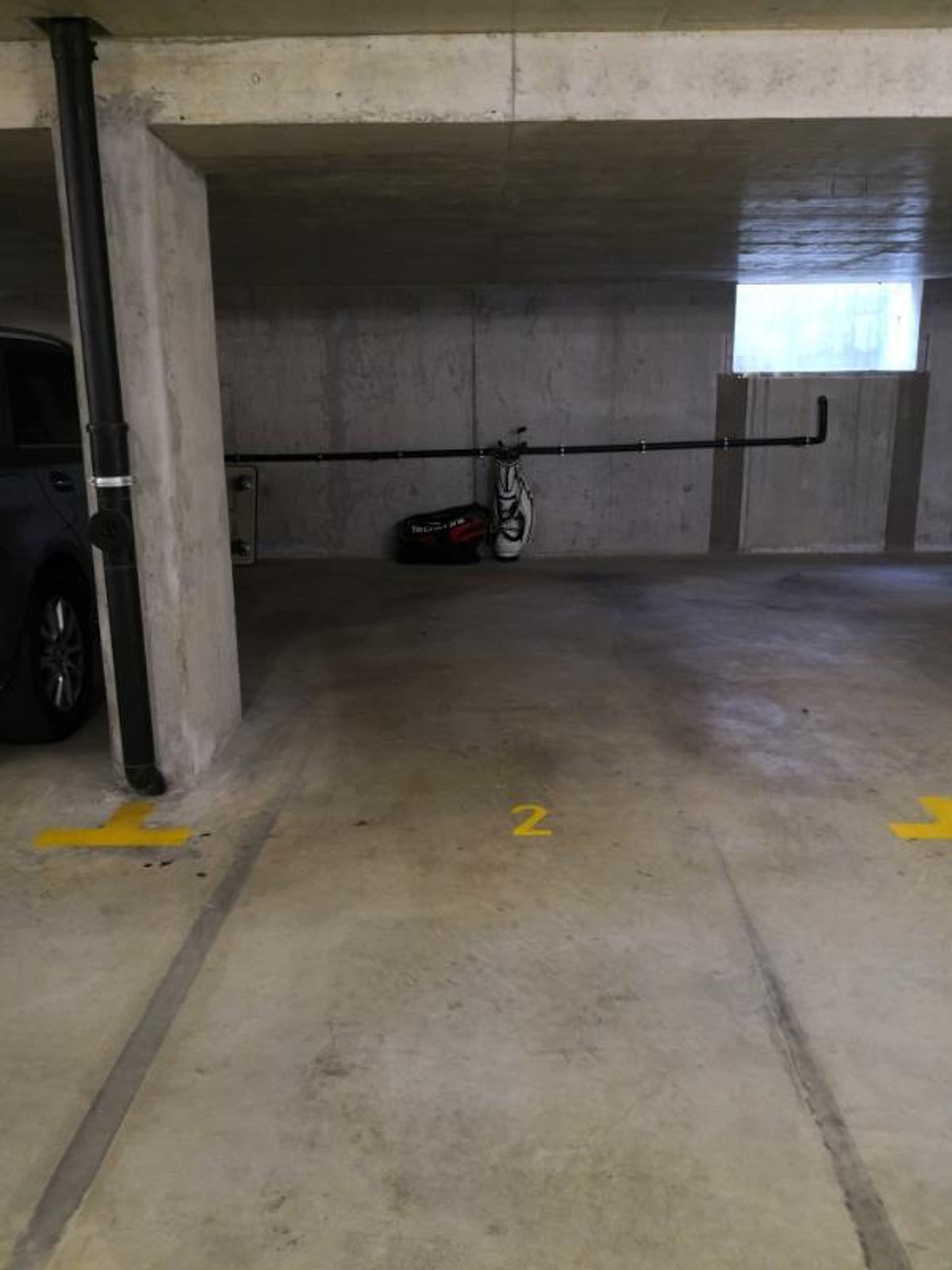Tiefgaragenplatz Muttenzerstrasse 30, 4133 Pratteln - 0