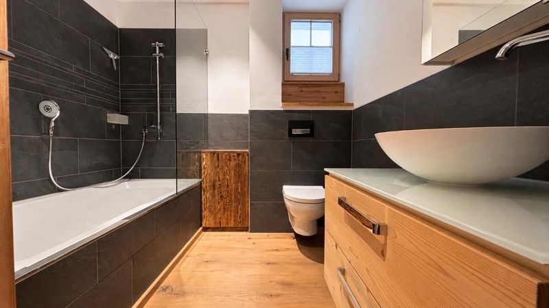 4.5 Zimmer Wohnung - 6