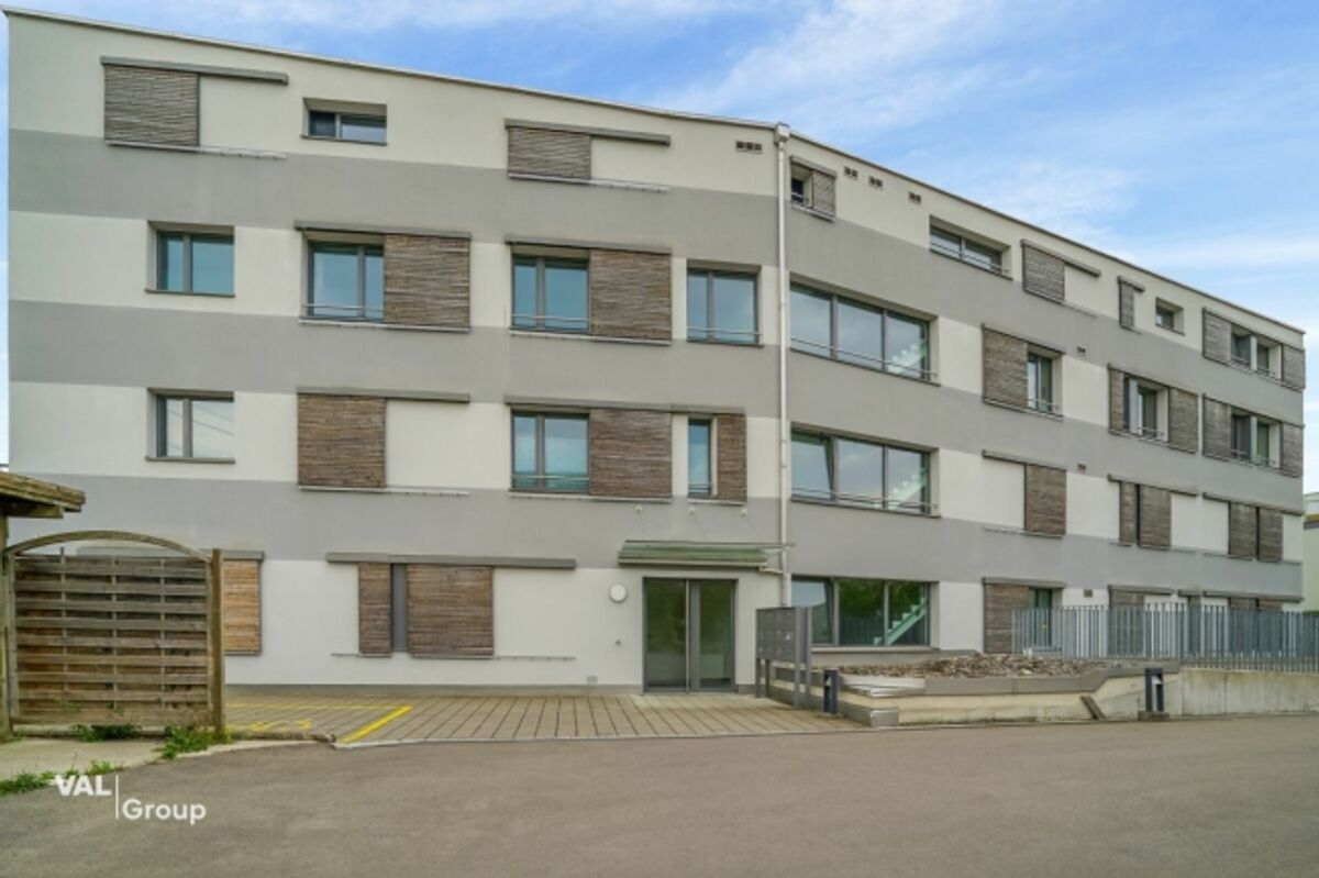 Attraktive 2.5-Zimmer-Wohnung mit grosser Terrasse an zentraler Lage in Bülach - 7
