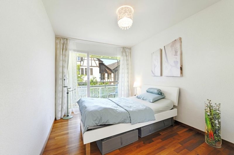 6.5-Zimmer Eckhaus an ruhiger Lage - 9