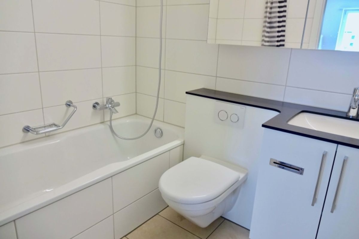 Furnished room in modernised apartment in a top location - 8