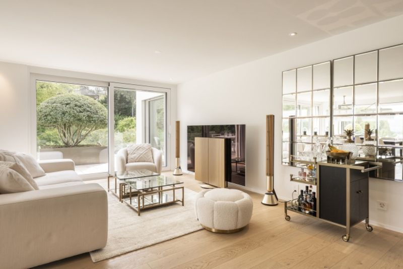 EXKLUSIVE ATTIKAWOHNUNG MIT LUXURIÖSEM AUSBAU - 3