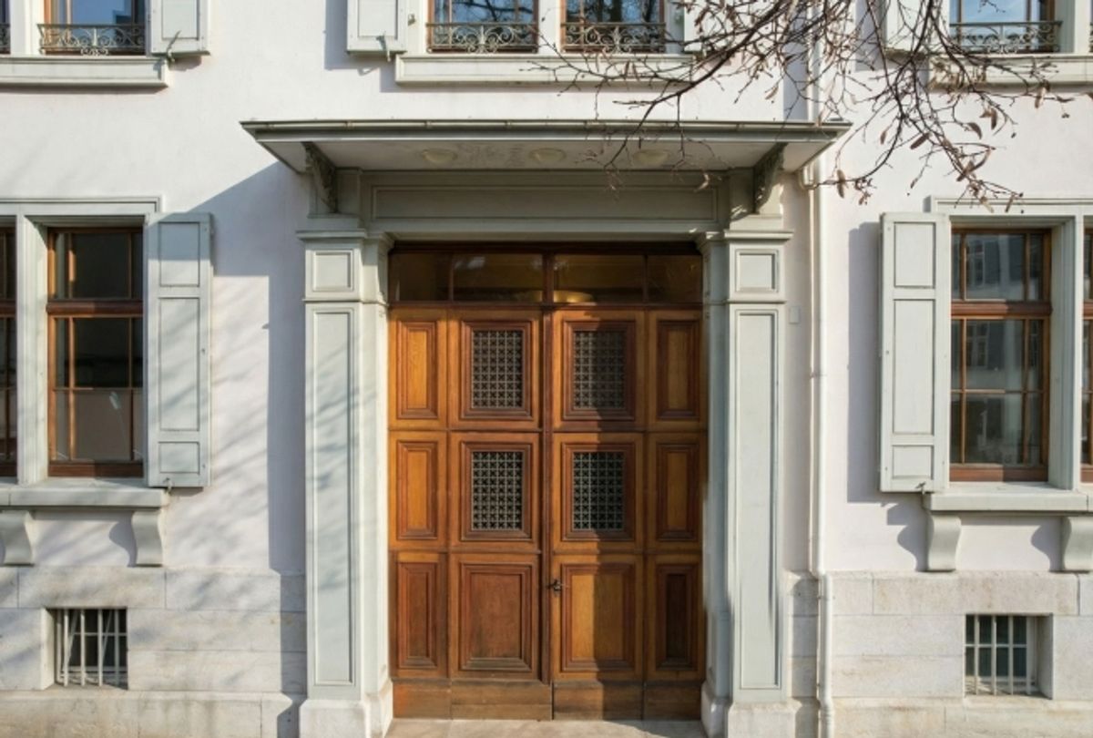 CHARAKTERISTISCHE STADTVILLA AN BESTLAGE - BEFRISTETES MIETVERHÄLTNIS - 0