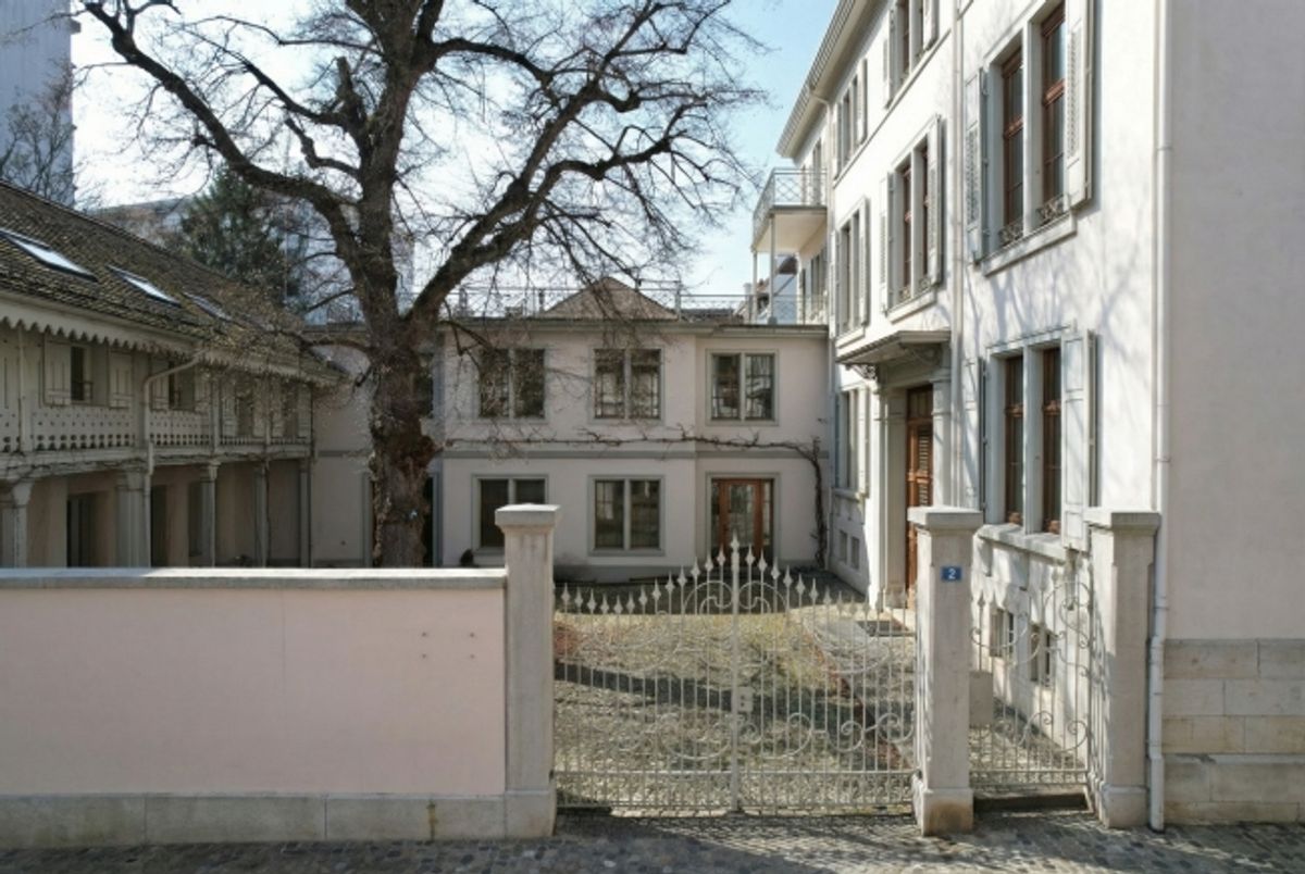 CHARAKTERISTISCHE STADTVILLA AN BESTLAGE - BEFRISTETES MIETVERHÄLTNIS - 4