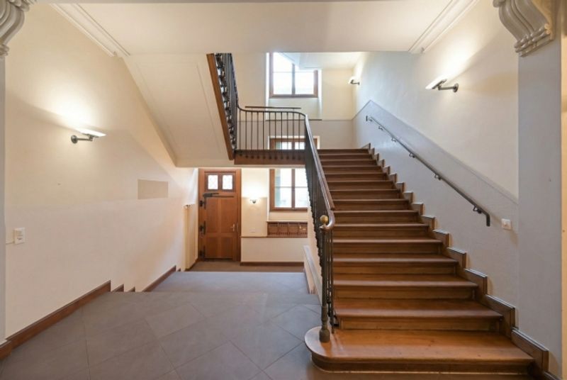 CHARAKTERISTISCHE STADTVILLA AN BESTLAGE - BEFRISTETES MIETVERHÄLTNIS - 7