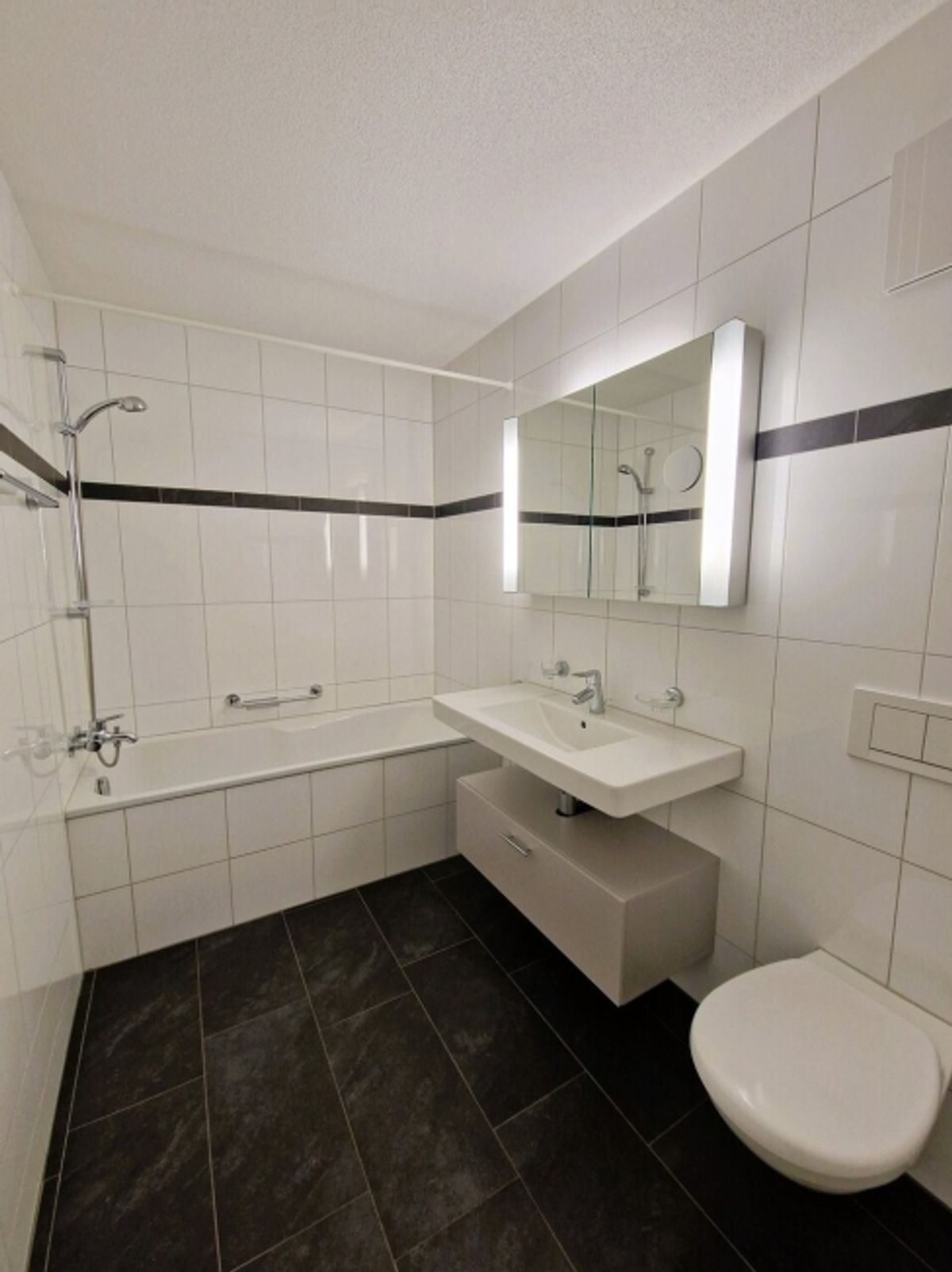 Charmante Wohnung an ruhiger Lage - 4