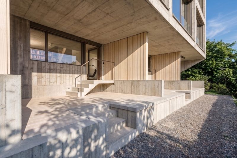 ZEITLOSE ARCHITEKTUR UND EIN WOHNKONZEPT DER EXTRAKLASSE - 15