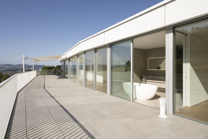 EDLE ATTIKA MIT EINMALIGER AUSSICHT UND DESIGN - 6