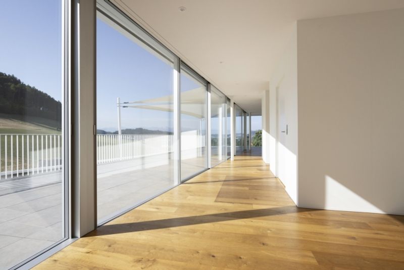 EDLE ATTIKA MIT EINMALIGER AUSSICHT UND DESIGN - 12