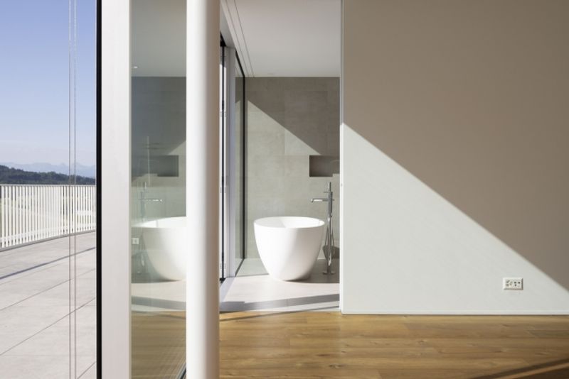 EDLE ATTIKA MIT EINMALIGER AUSSICHT UND DESIGN - 13