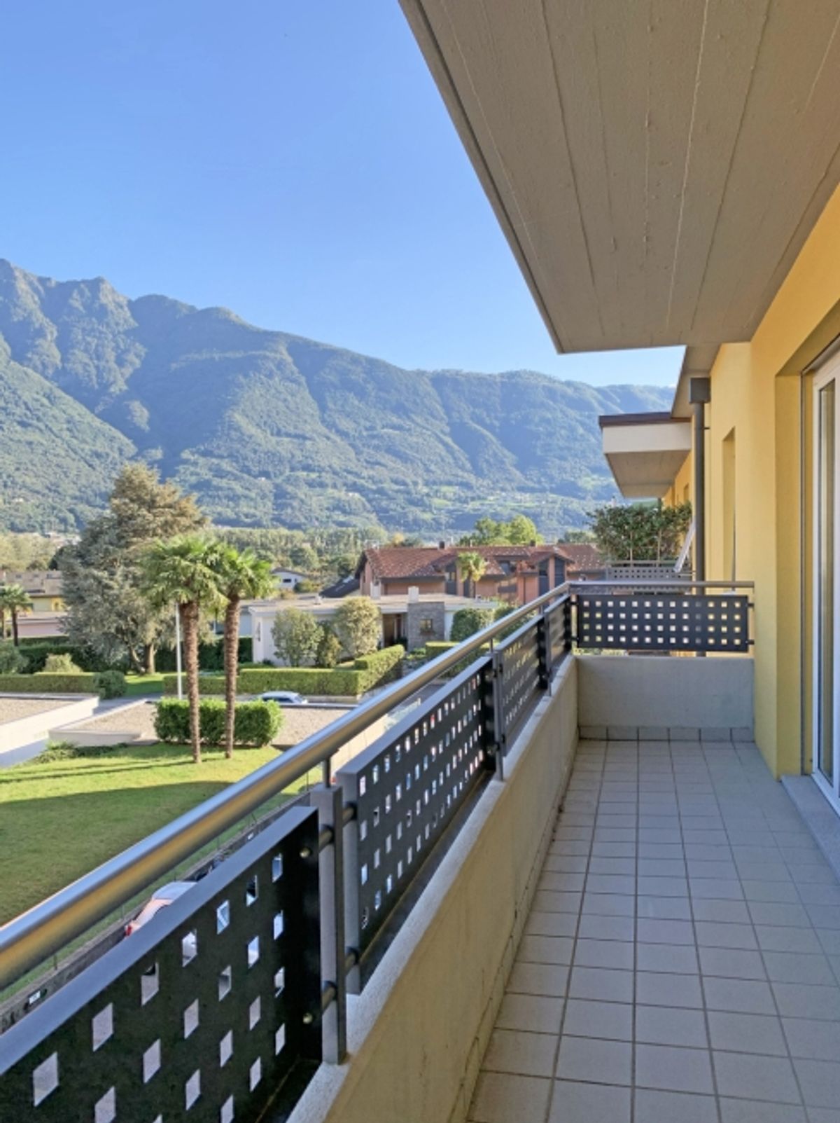 SEMENTINA,
Zu vermieten 3½ Zimmerwohnung - 1