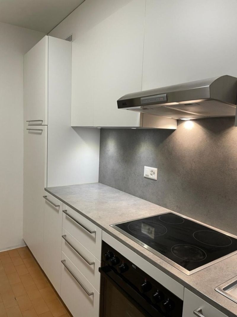 SEMENTINA,
Zu vermieten 3½ Zimmerwohnung - 5