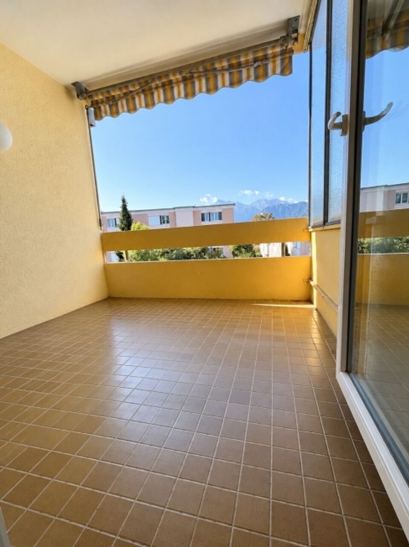 Grosszügige 4.5-Zimmer-Wohnung mit Balkon und Bergblick in Thun - 9