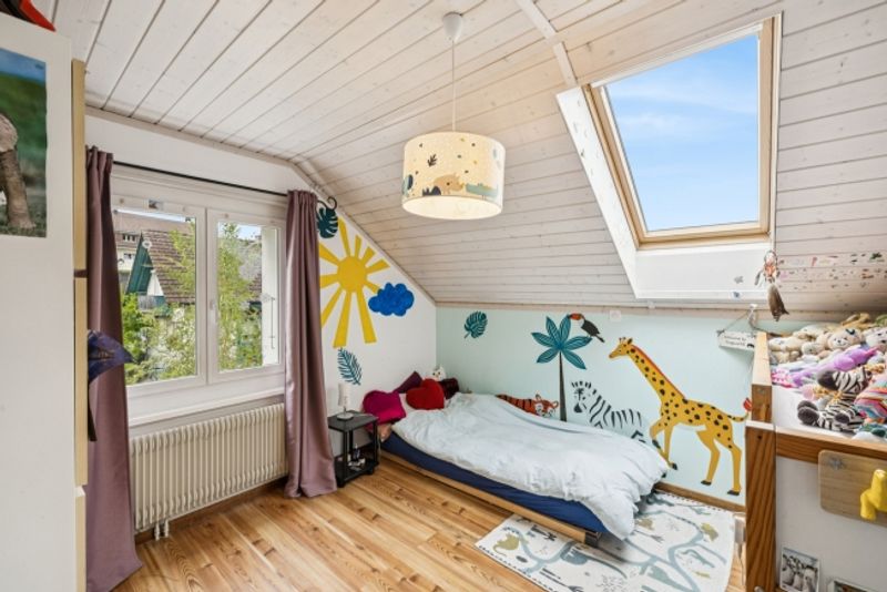 FAMILIENPARADIES IM BELIEBTEN MELCHENBÜHL-QUARTIER - 8