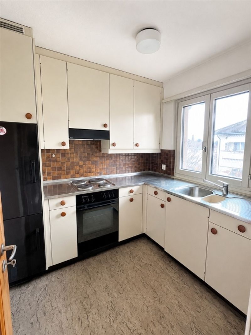 4-Zimmer-Wohnung direkt beim Thunersee  befristet bis 28.02.2027 - 3