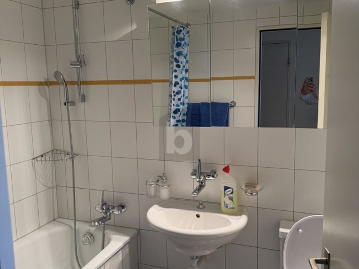 STILVOLL, MÖBLIERT IM GUNDELI - 1