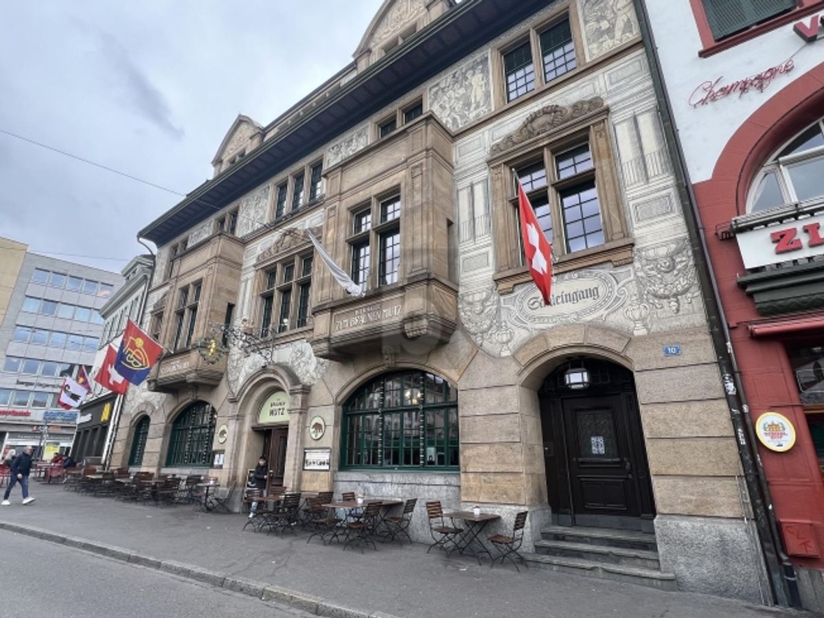 VIEL POTENZIAL DIREKT AM BARFÜSSERPLATZ - 0