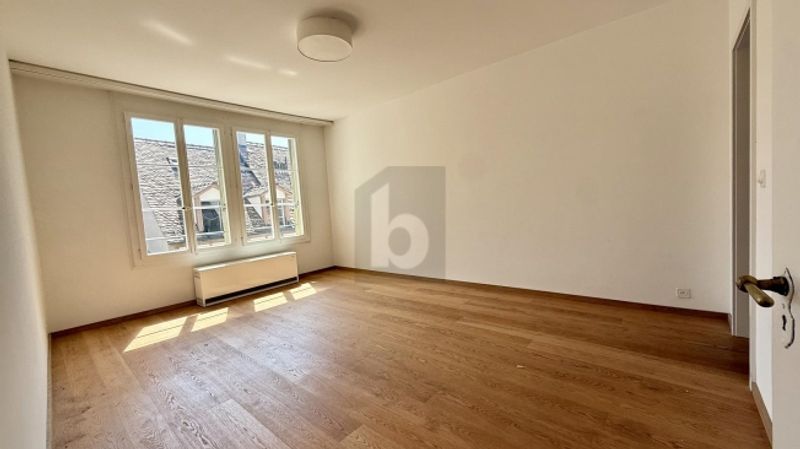 GROSSZÜGIG WOHNEN ÜBER DEN DÄCHERN VON BERN - 3