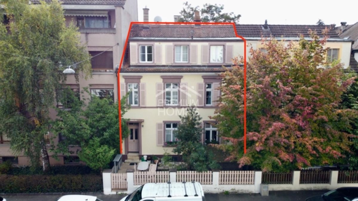 Zentral gelegenes Mehrfamilienhaus für Investoren - 0