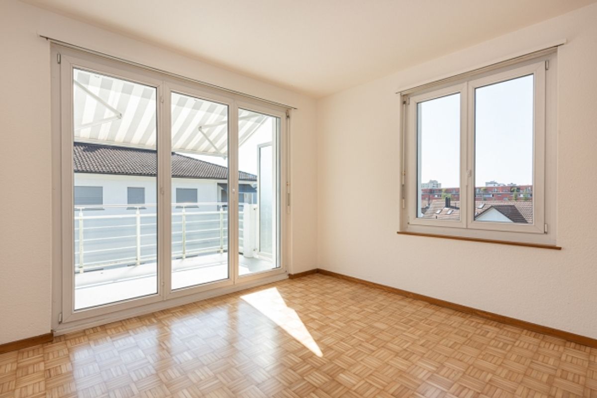 Tolle Lage nähe Bahnhof und doch im Grünen - 1