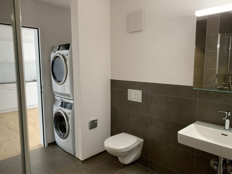Moderne 2.5-Zimmerwohnung an zentraler Lage in Steckborn - 2