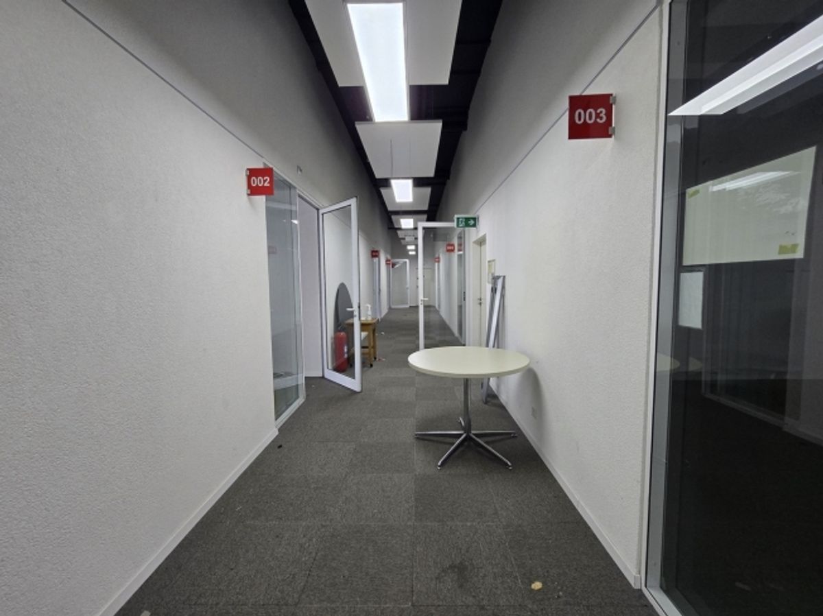 652m2 - Bureau à proximité du centre de Neuchâtel - 7