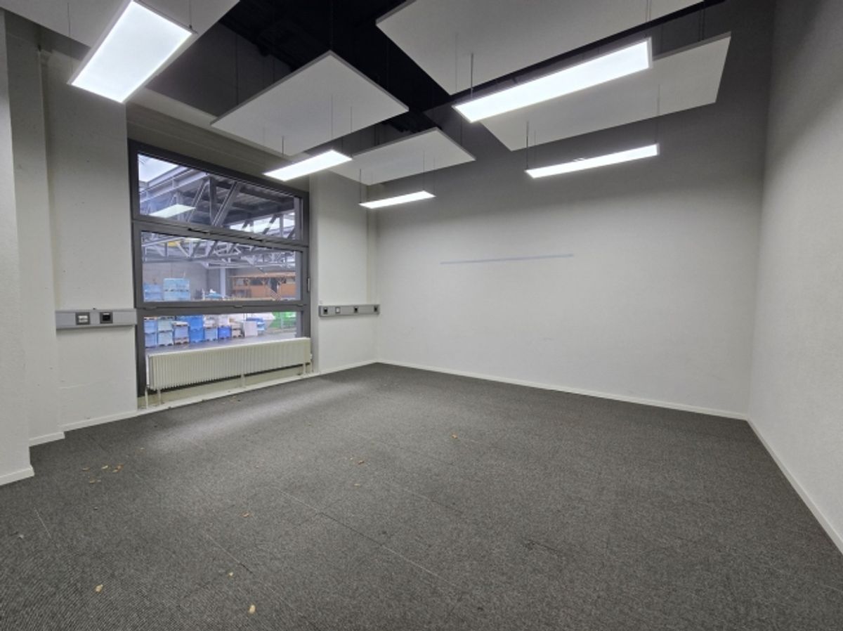 652m2 - Bureau à proximité du centre de Neuchâtel - 8