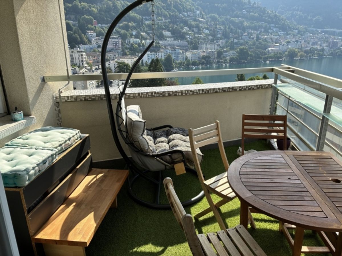 21/2 ZIMMERWOHNUNG IN MONTREUX (VD), MÖBLIERT, BEFRISTET - 0
