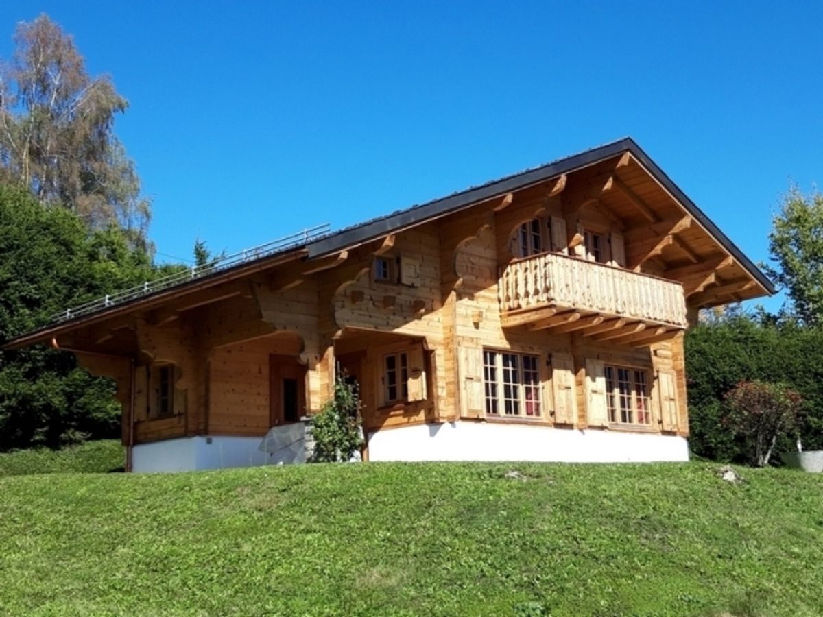 Wunderschönes möbliertes Chalet zu vermieten in der Sommer- und Wintersaison - 0