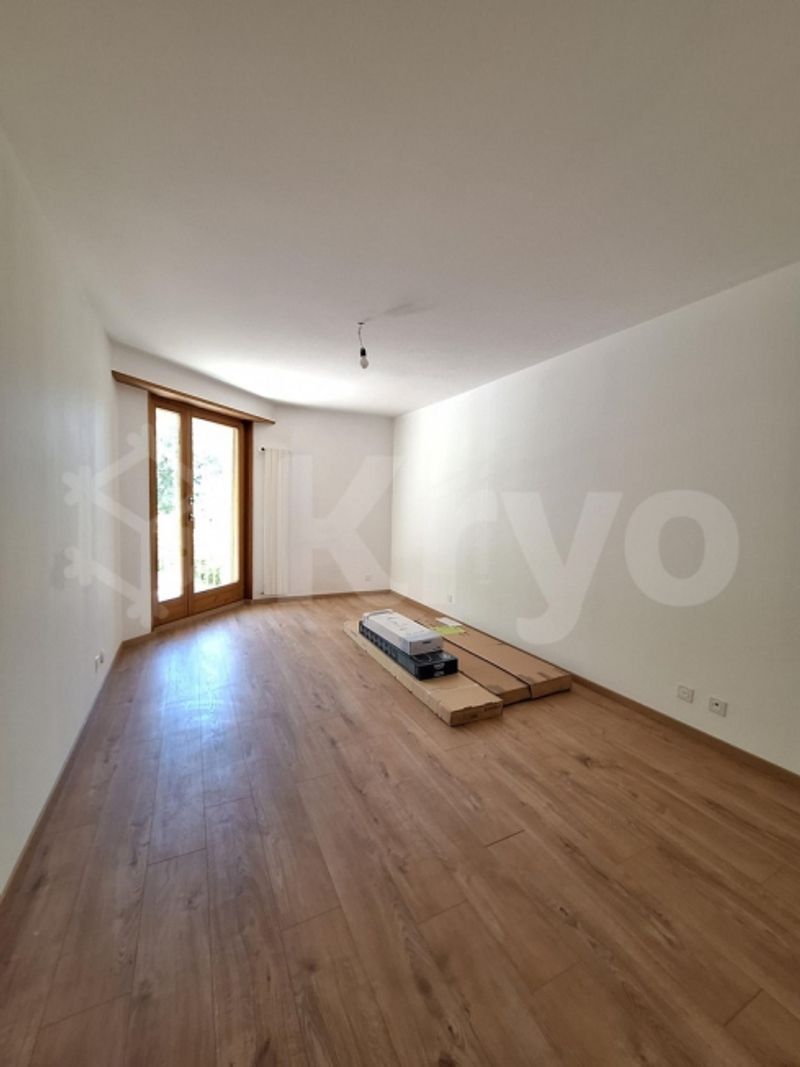 Zu vermieten – 4,5-Zimmer-Wohnung im 1. Stock - 7